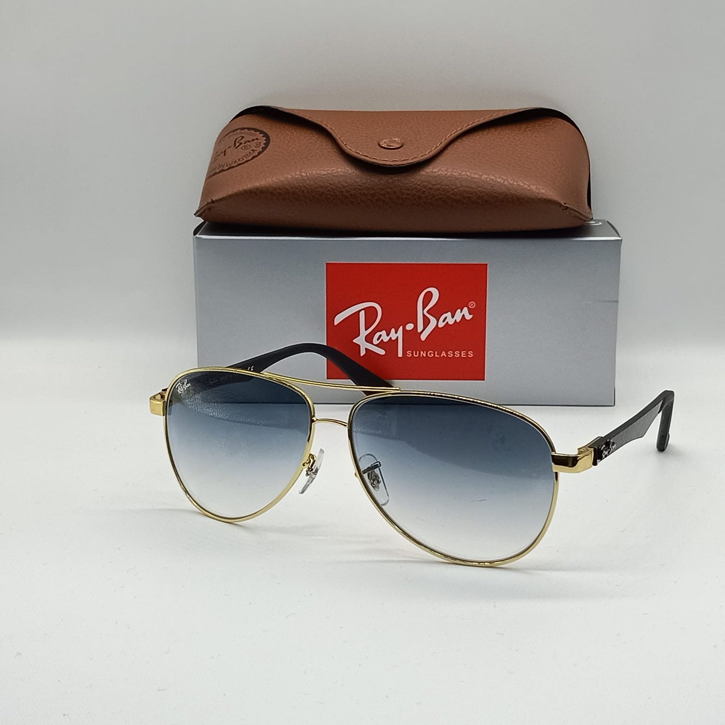 Ray ban