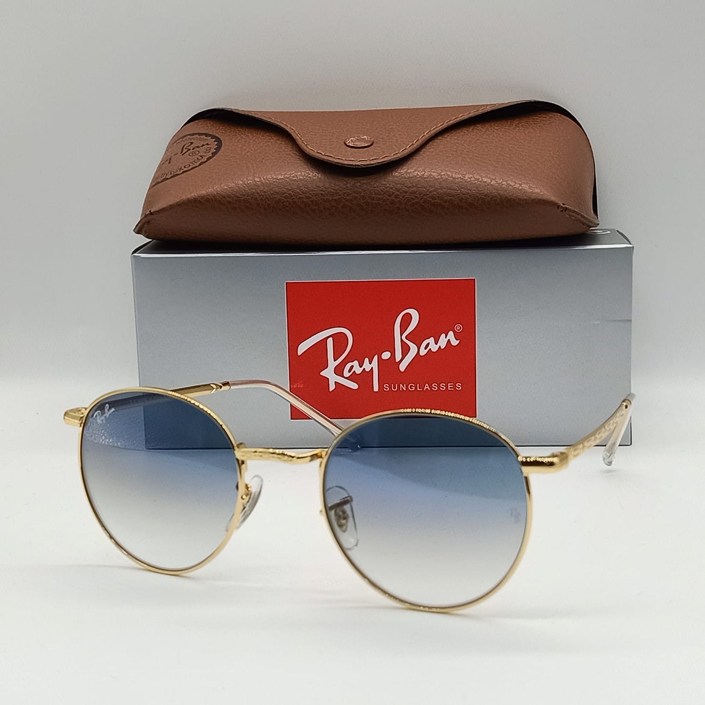 Ray ban
