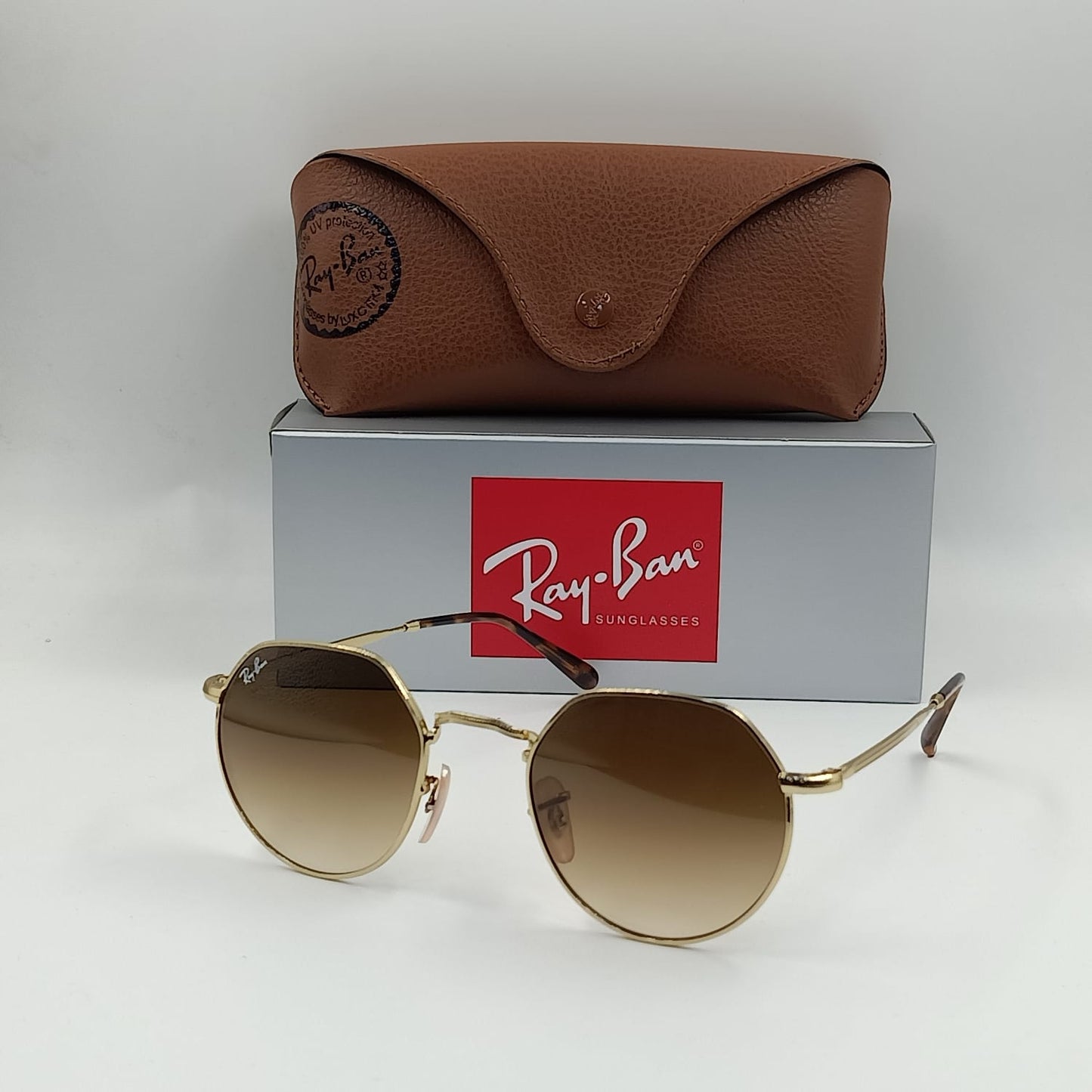 Ray ban