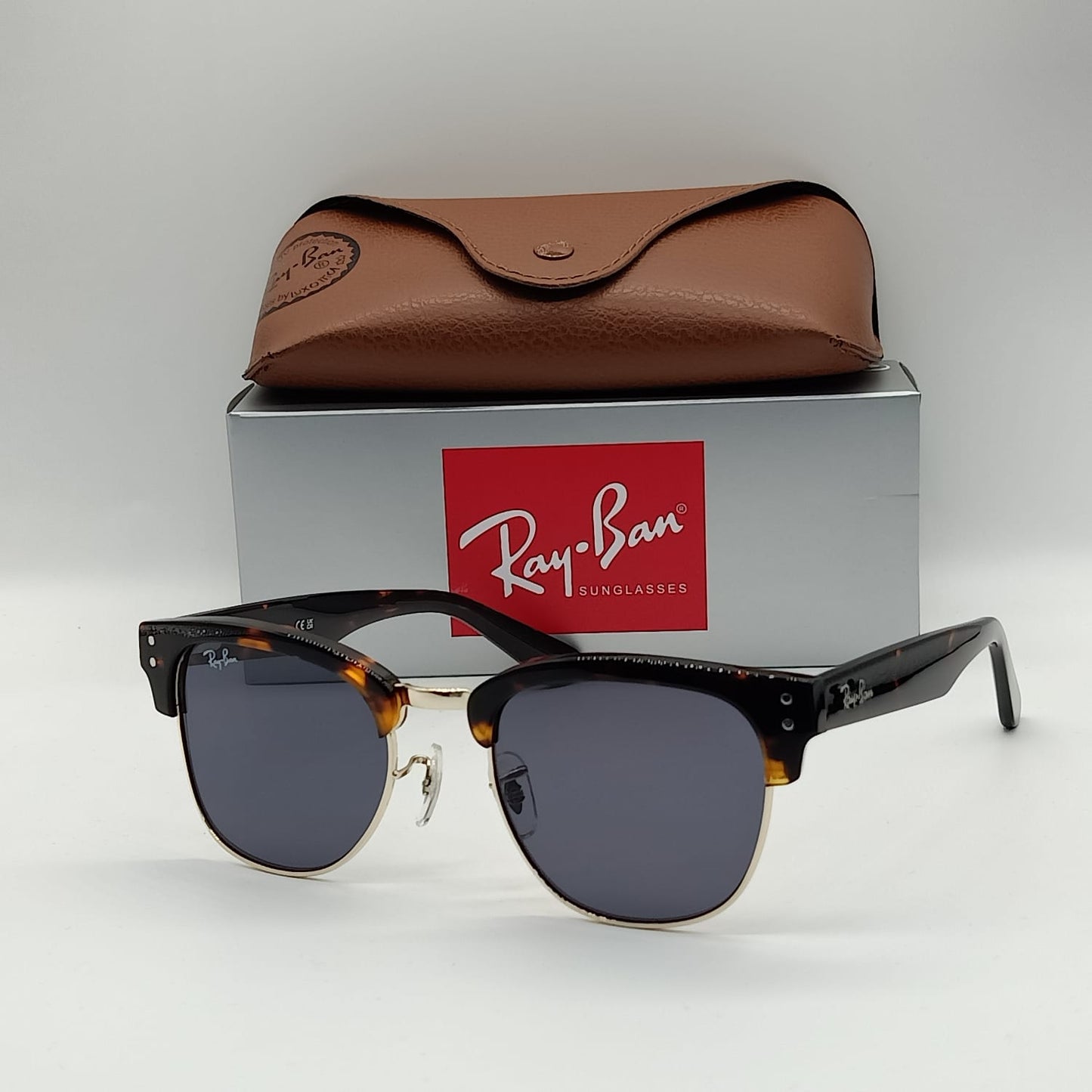 Ray ban