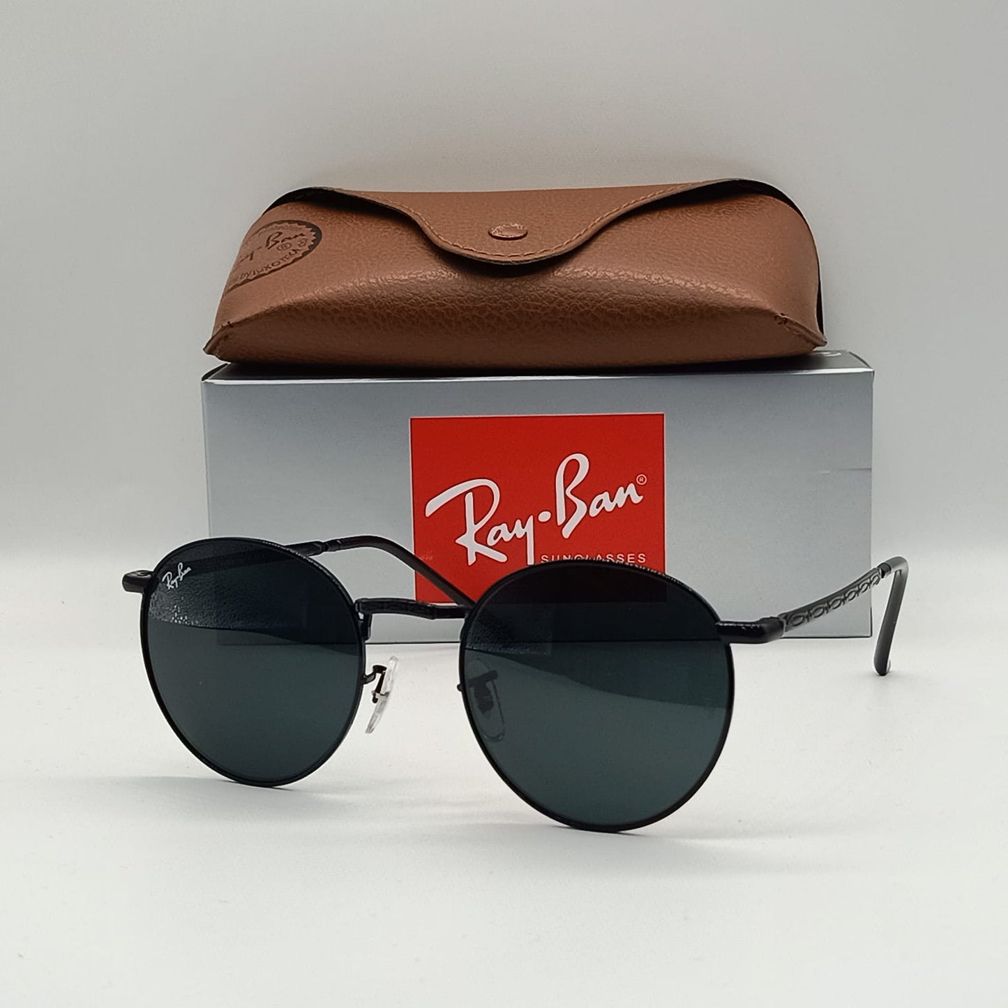 Ray ban