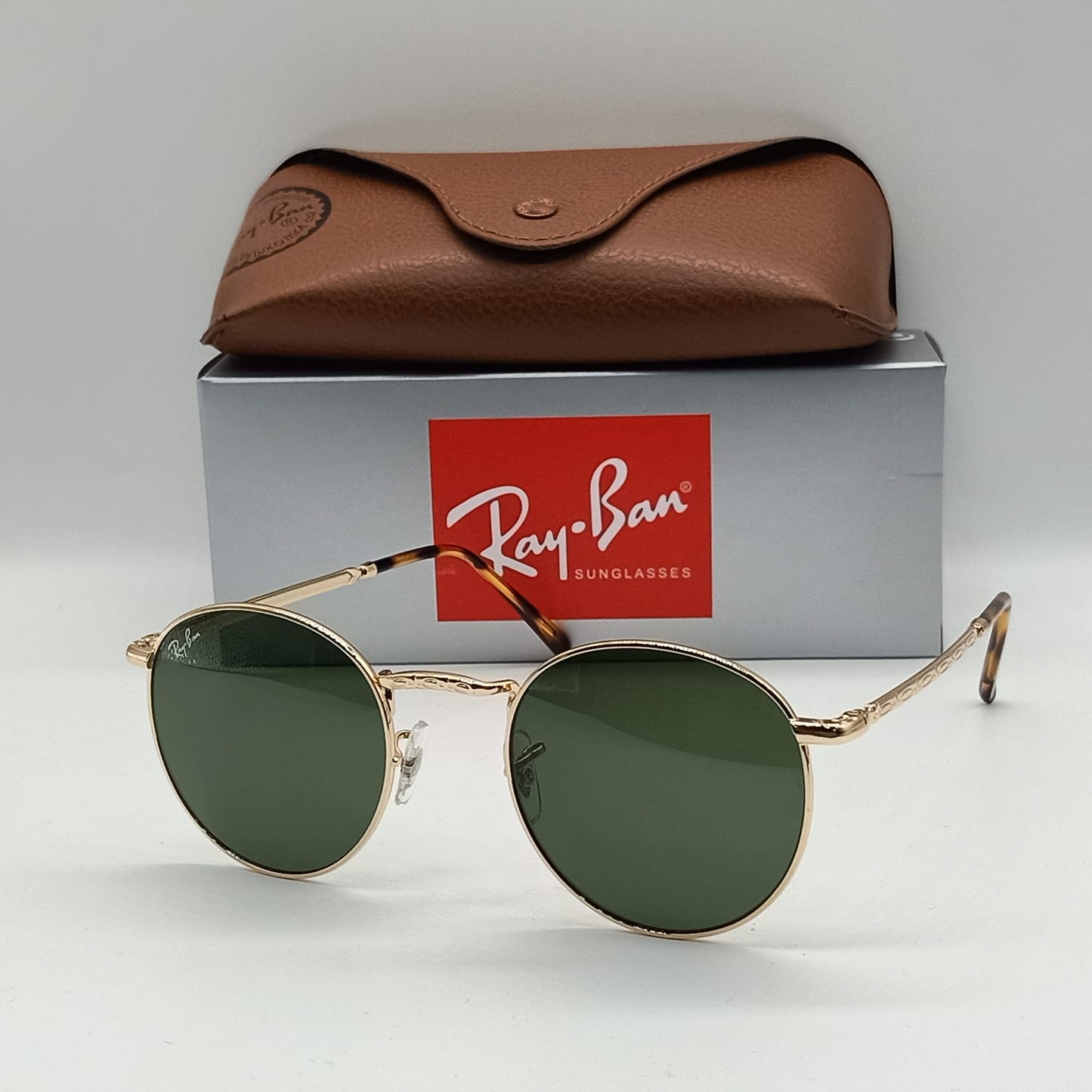 Ray ban