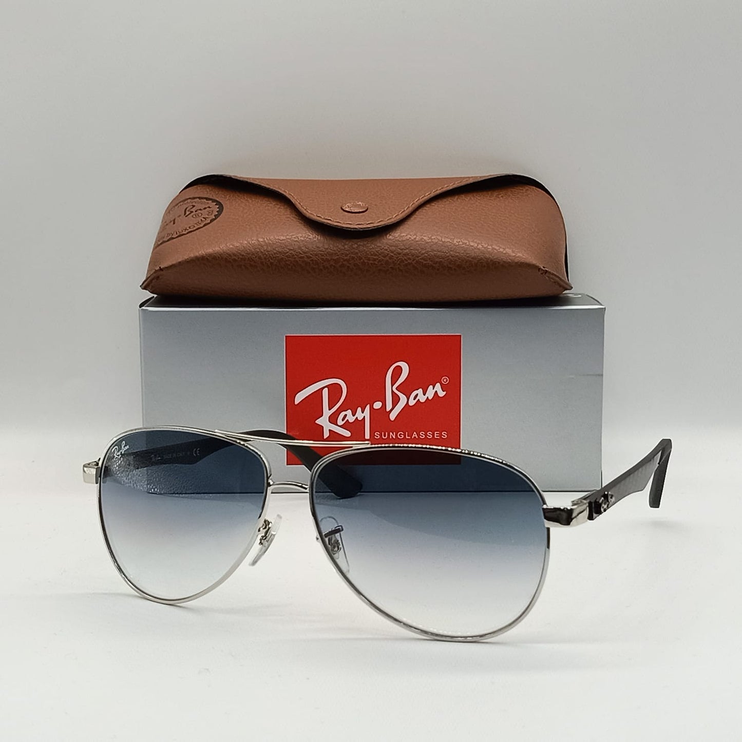 Ray ban
