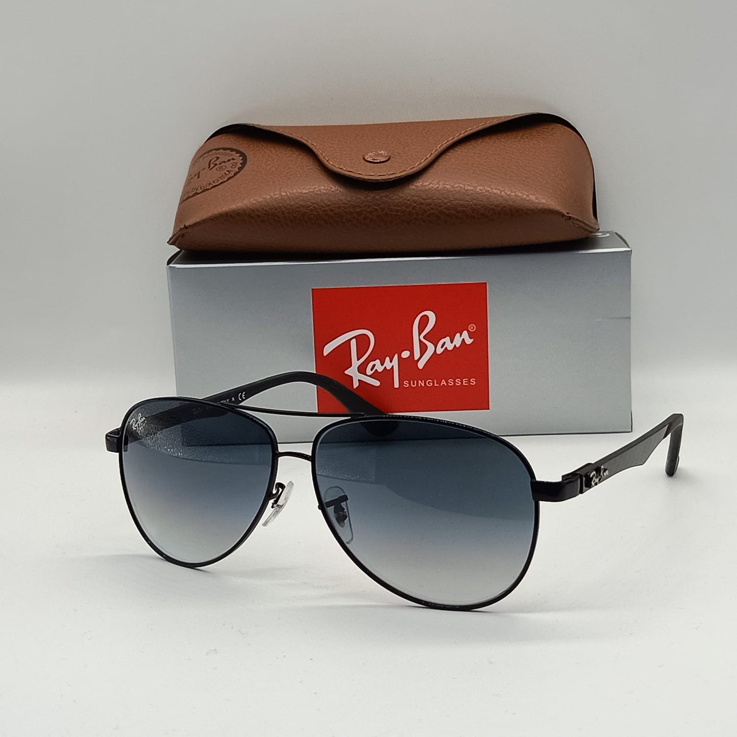 Ray ban