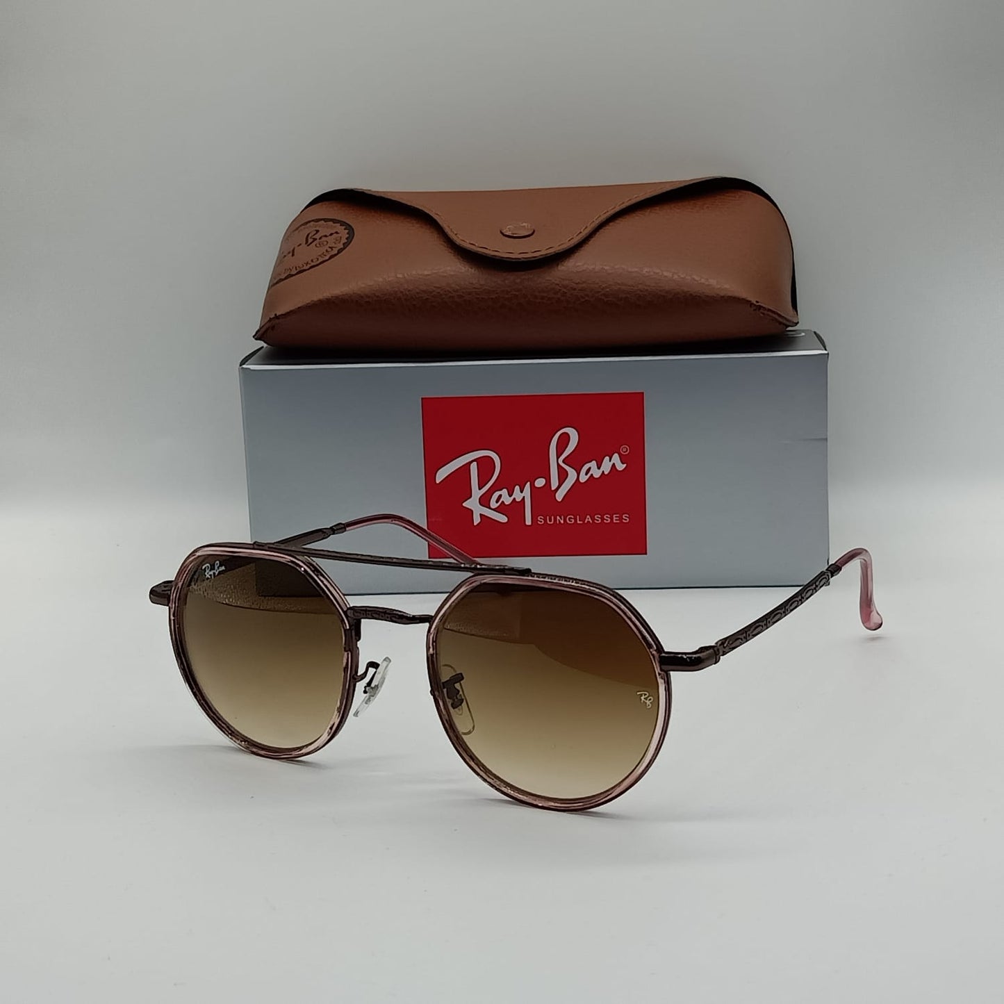 Ray ban
