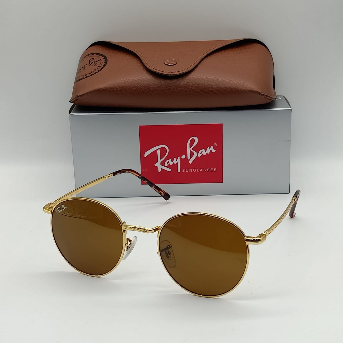 Ray ban