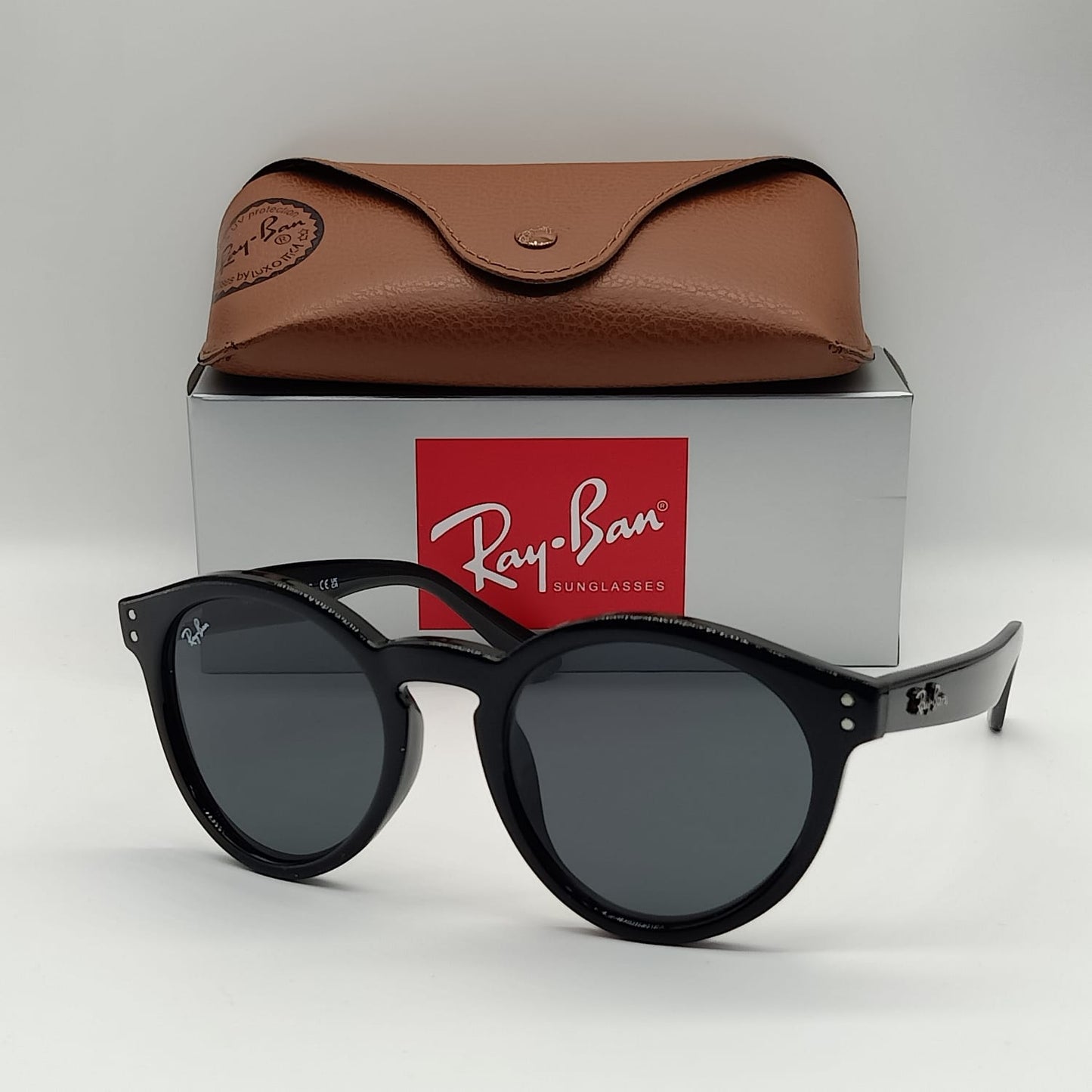 Ray ban